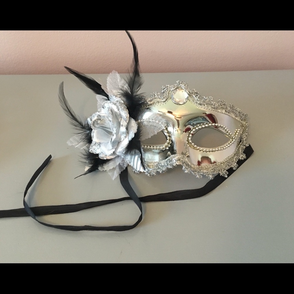 Silver Mask